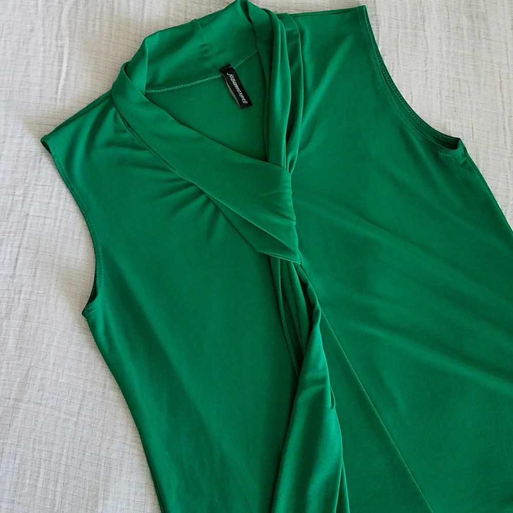 Green Sleeveless Blouse